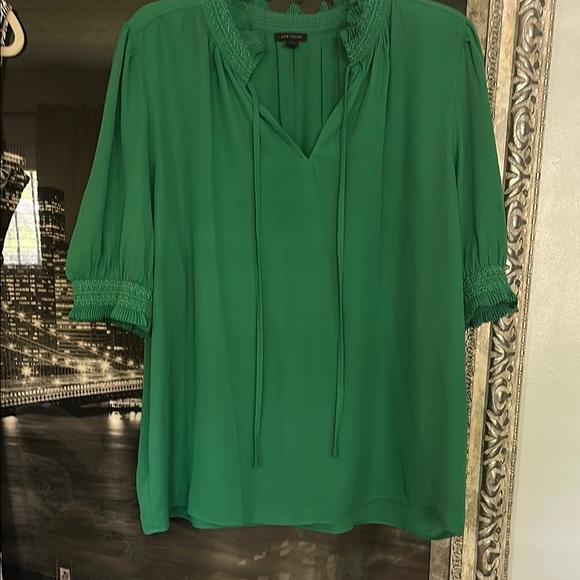 Ann Taylor Green Smocked 3/4 Sleeve Blouse - Picture 2 of 6